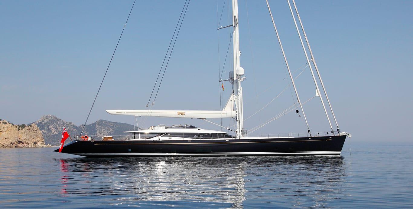 Aboard PRANA a 169ft (51.7m) luxury sailing yacht , built by ALLOY YACHTS in 2006