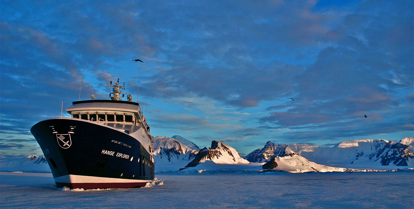 Aboard HANSE EXPLORER a 156ft (47.76m) luxury motor yacht , built by FASSMER in 2006