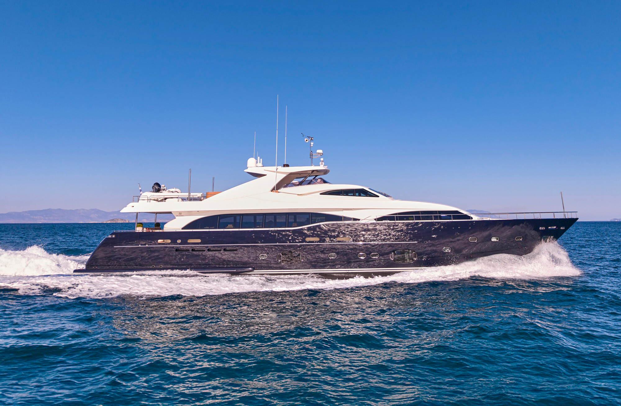 MALEN motor yacht for Charter by Fraser Yachts, built by FERRETTI CUSTOM LINE
