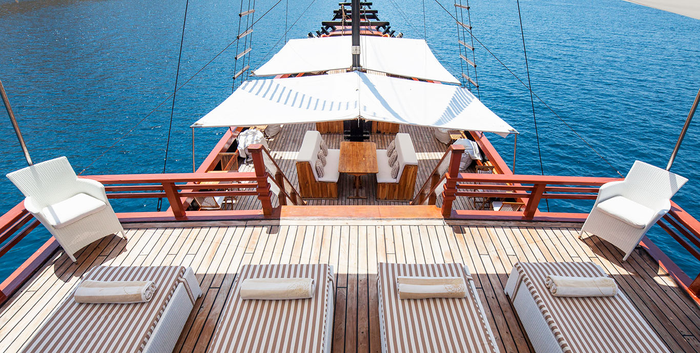 Aboard SAMATA a 137ft (42m) luxury sailing yacht for Sale & Charter available with Fraser Yachts, built by CUSTOM BUILT in 2006