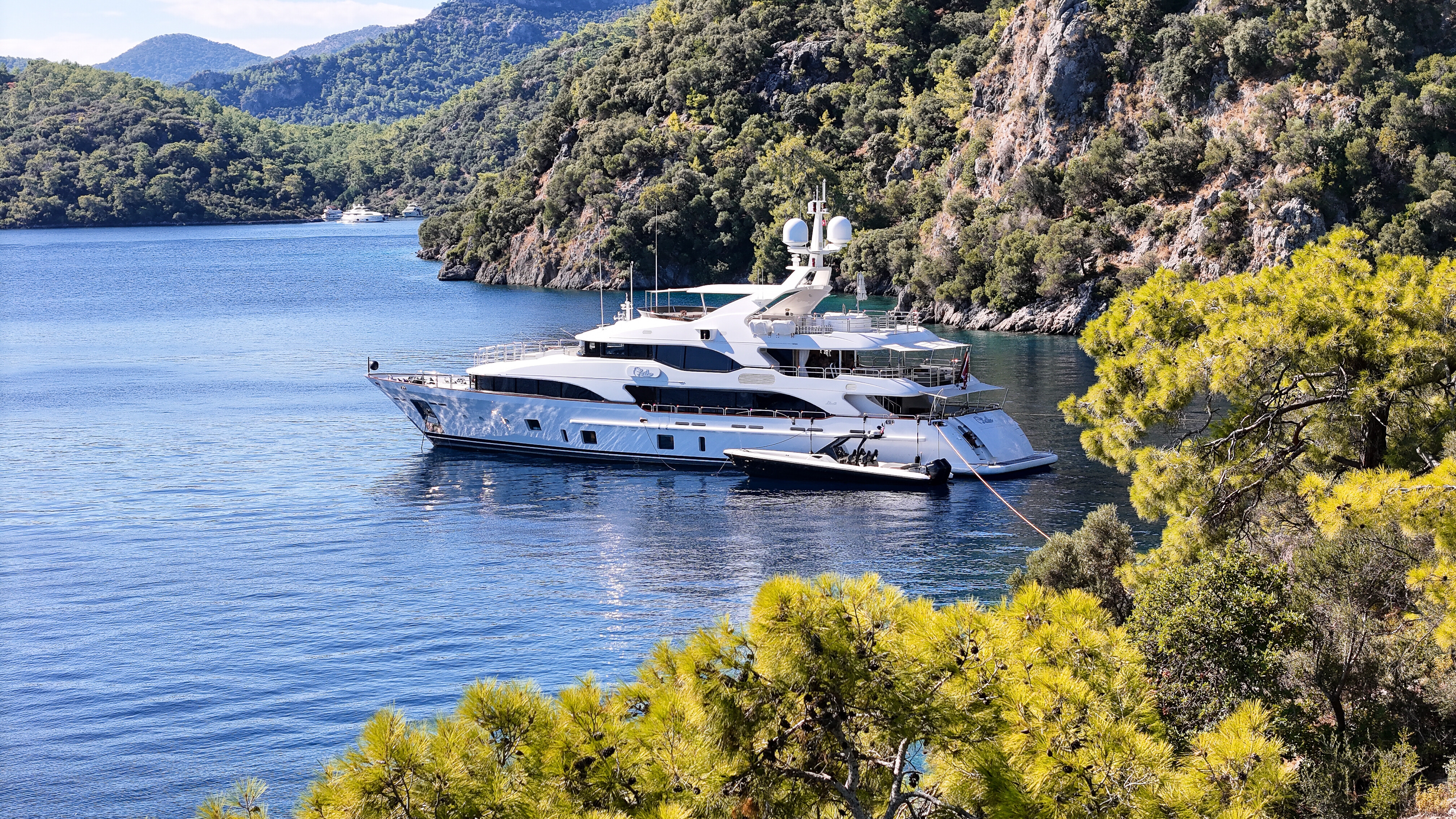 LATIKO motor yacht for Charter by Fraser Yachts, built by BENETTI