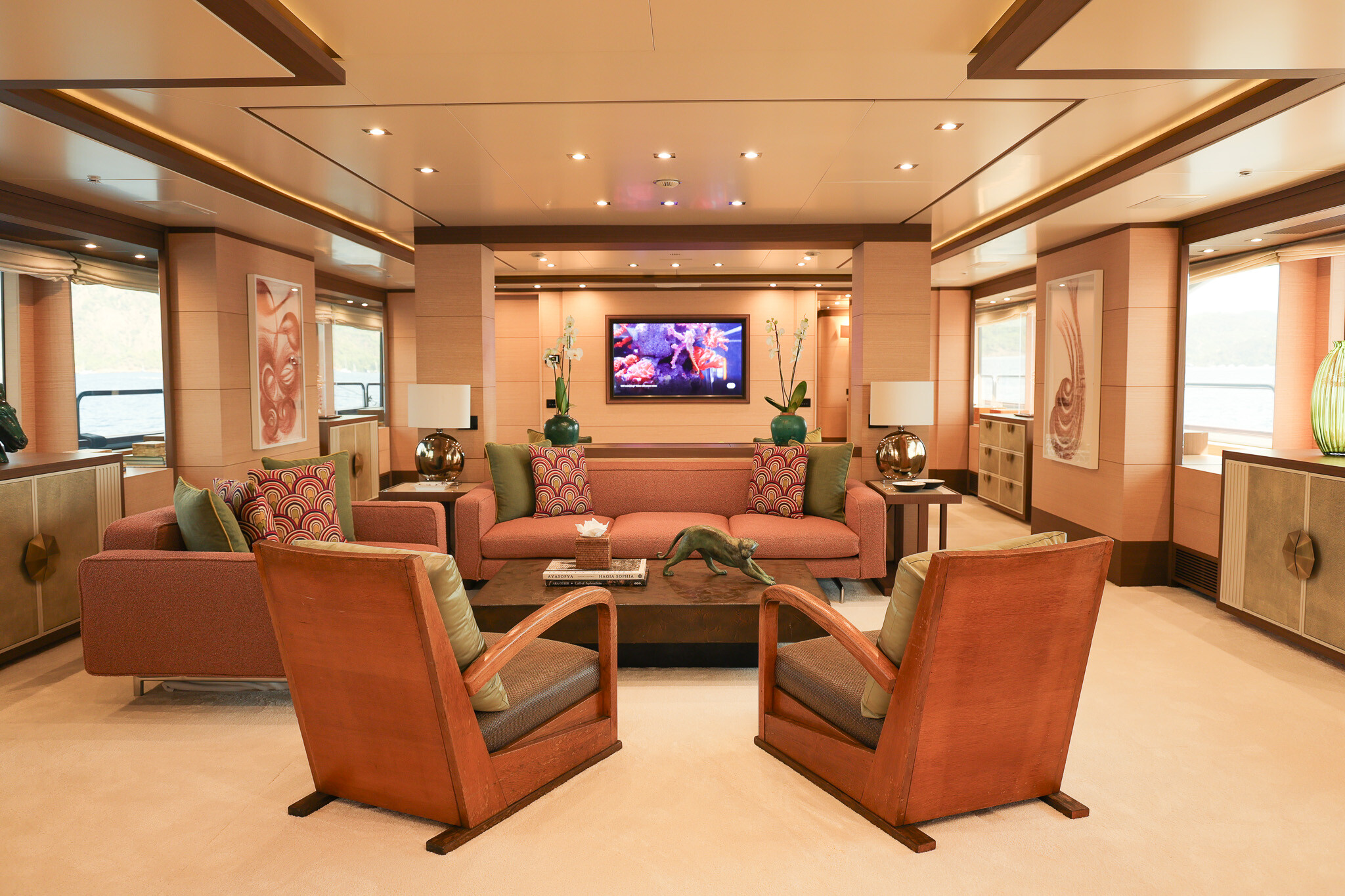 LATIKO motor yacht for Charter by Fraser Yachts, built by BENETTI
