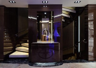 https://media.fraseryachts.com/Yachts/Y1065_KrB_MC/images/yachtfolio/o-ptasia-7qcstfvoy3f6_135000-9n7aXpEi.jpg?vh=30308a&w=310