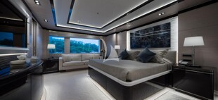 https://media.fraseryachts.com/Yachts/Y1065_KrB_MC/images/yachtfolio/o-ptasia-guest-cabin-2_134821-DeMPh76W.jpg?vh=d8d96a&w=310