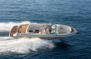 https://media.fraseryachts.com/Yachts/Y1065_KrB_MC/images/yachtfolio/o-ptasia-limo-tender_87845-jpaiZMcy.jpg?vh=f84485&w=310