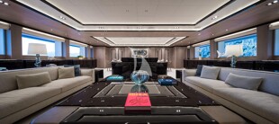 https://media.fraseryachts.com/Yachts/Y1065_KrB_MC/images/yachtfolio/o-ptasia-main-salon_87916-RqiY6YHu.jpg?vh=883560&w=310