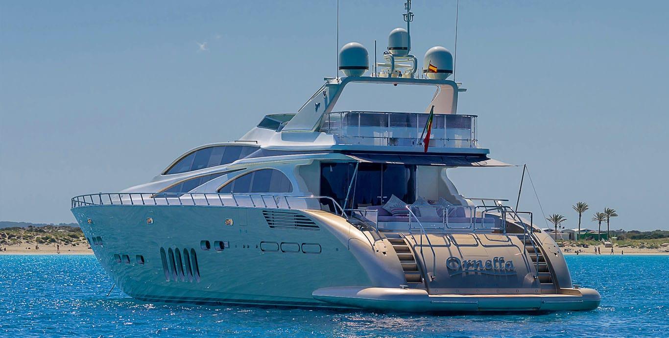 Aboard LOVE BOAT a 105ft (32.2m) luxury motor yacht , built by ITALYACHTS in 2006
