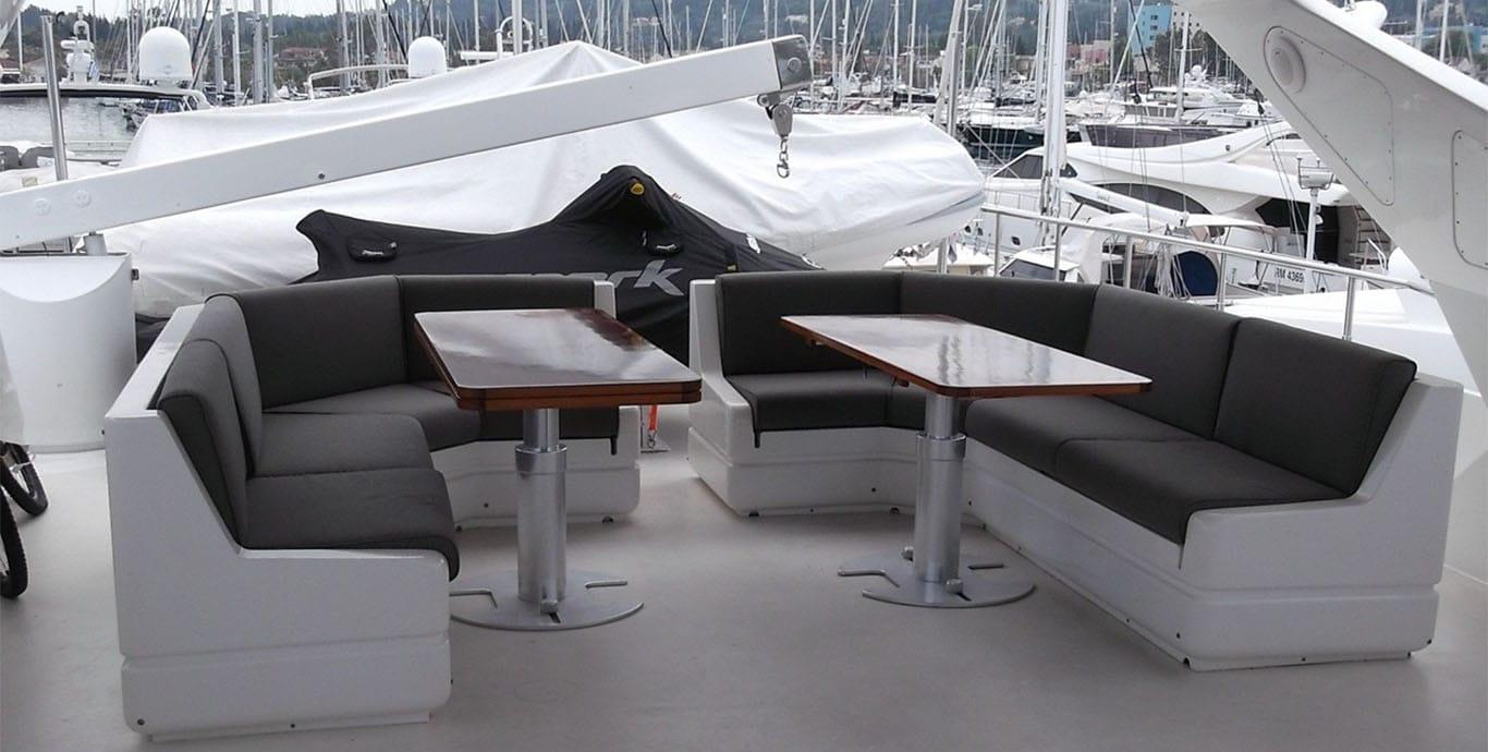 Aboard MIA ZOI a 100ft (30.71m) luxury motor yacht , built by FALCON in 2002