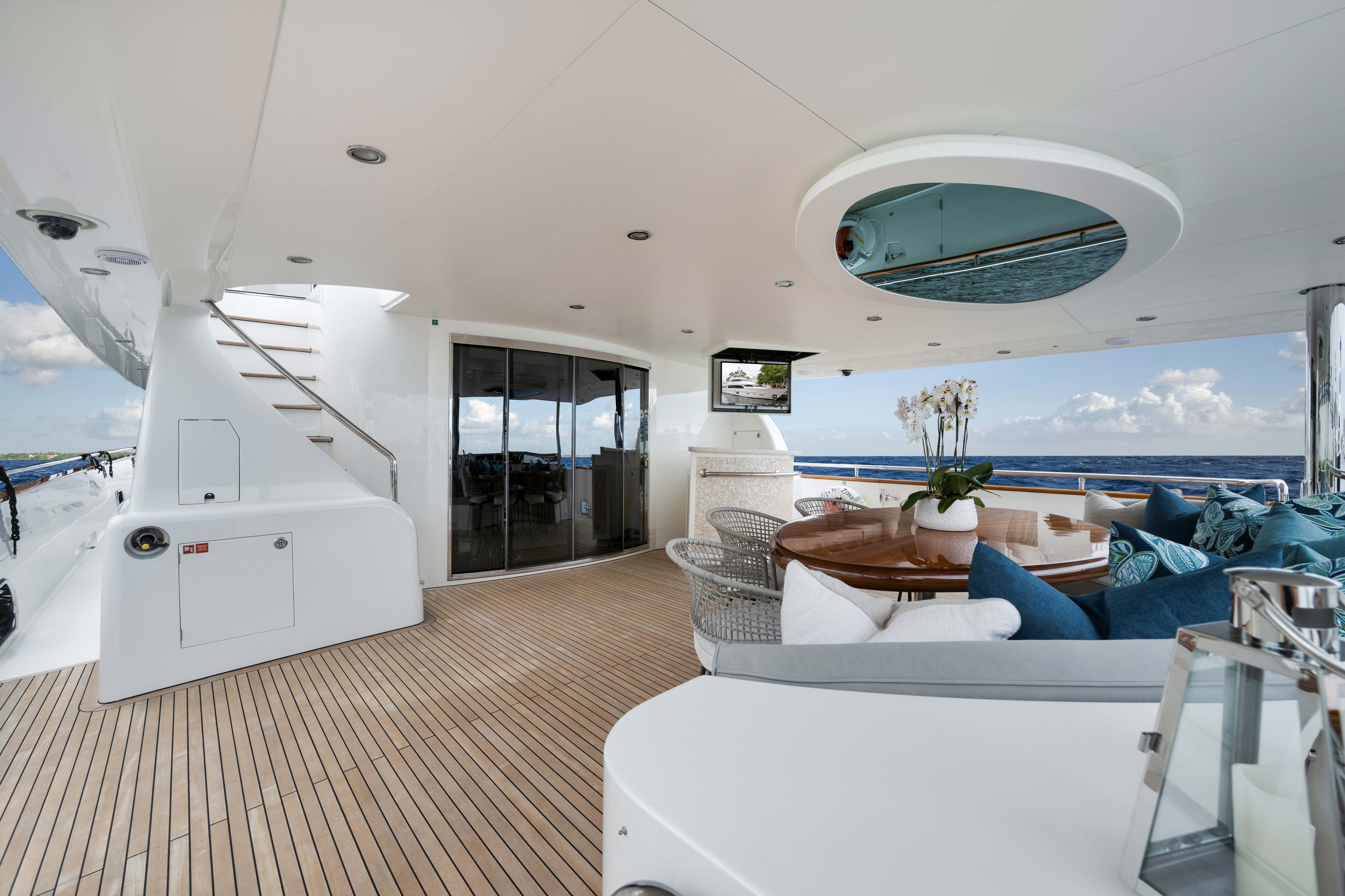 Aboard IN THE ZONE a 110ft (33.53m) luxury motor yacht , built by HORIZON in 2012