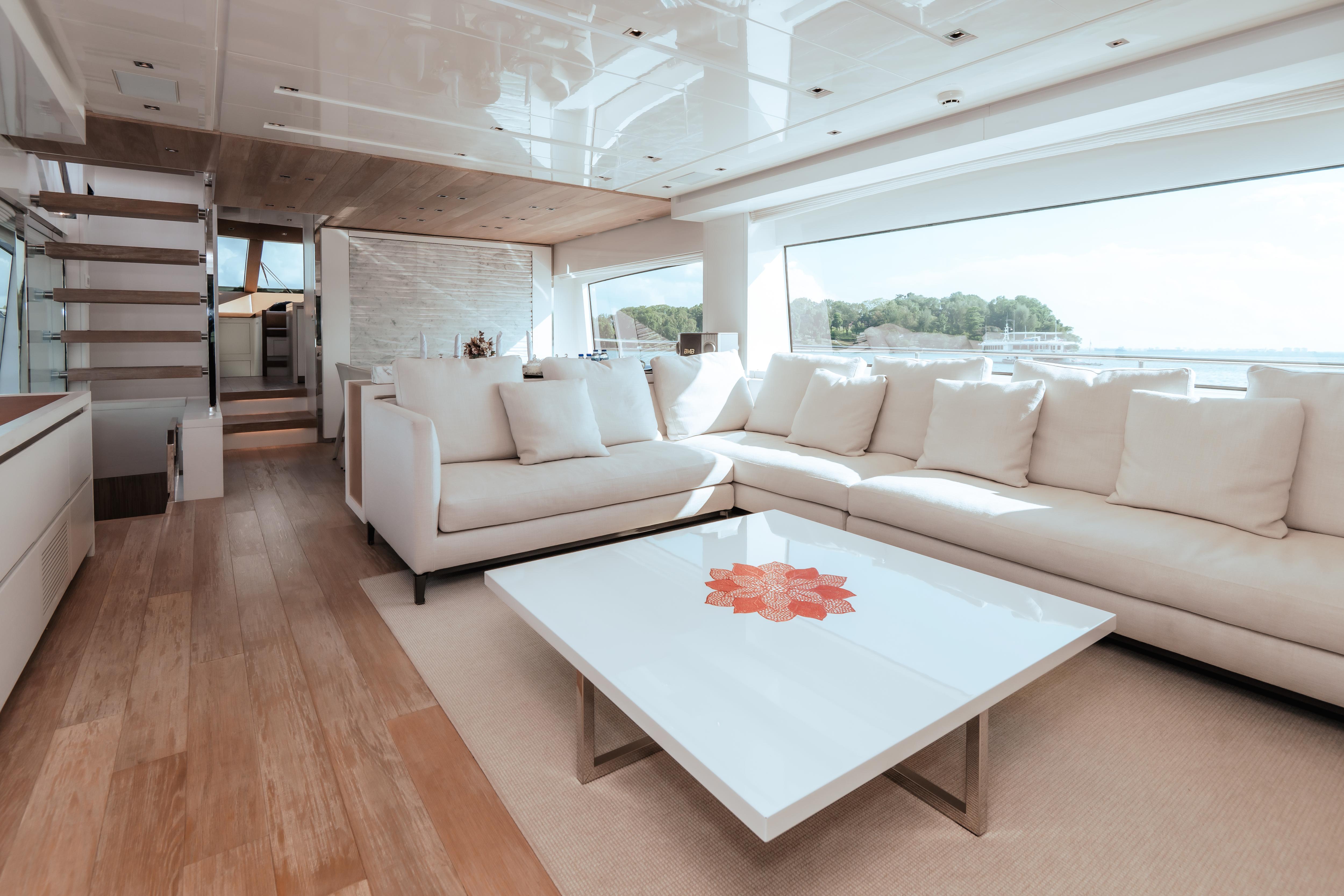 TNT LEISURE motor yacht for Sale by Fraser Yachts, built by SANLORENZO