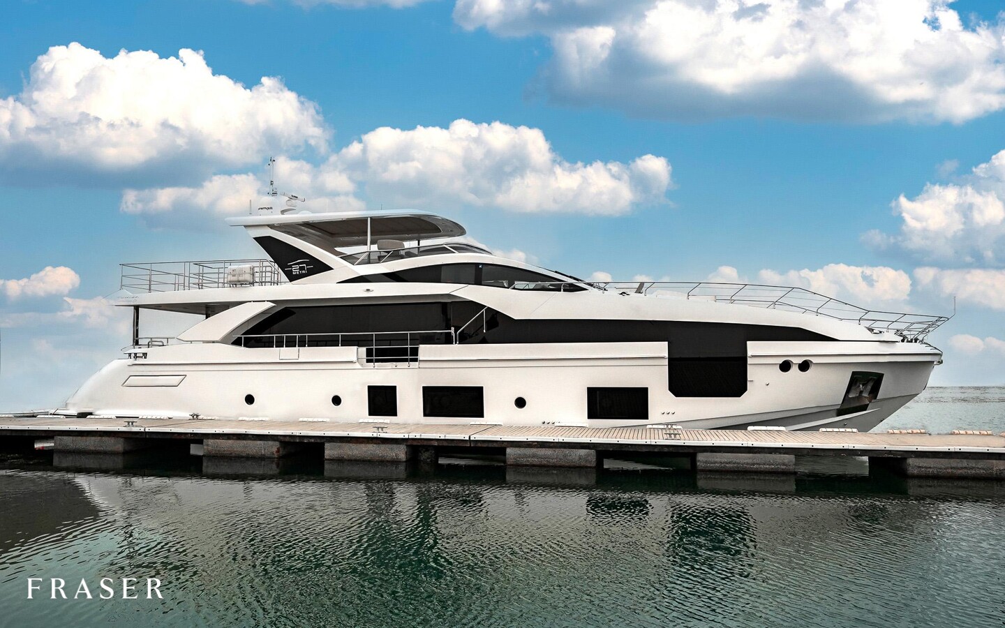 Aboard AZIMUT 27M GRANDE/23 a 87ft (26.78m) luxury motor yacht for Sale available with Fraser Yachts, built by AZIMUT in 2018