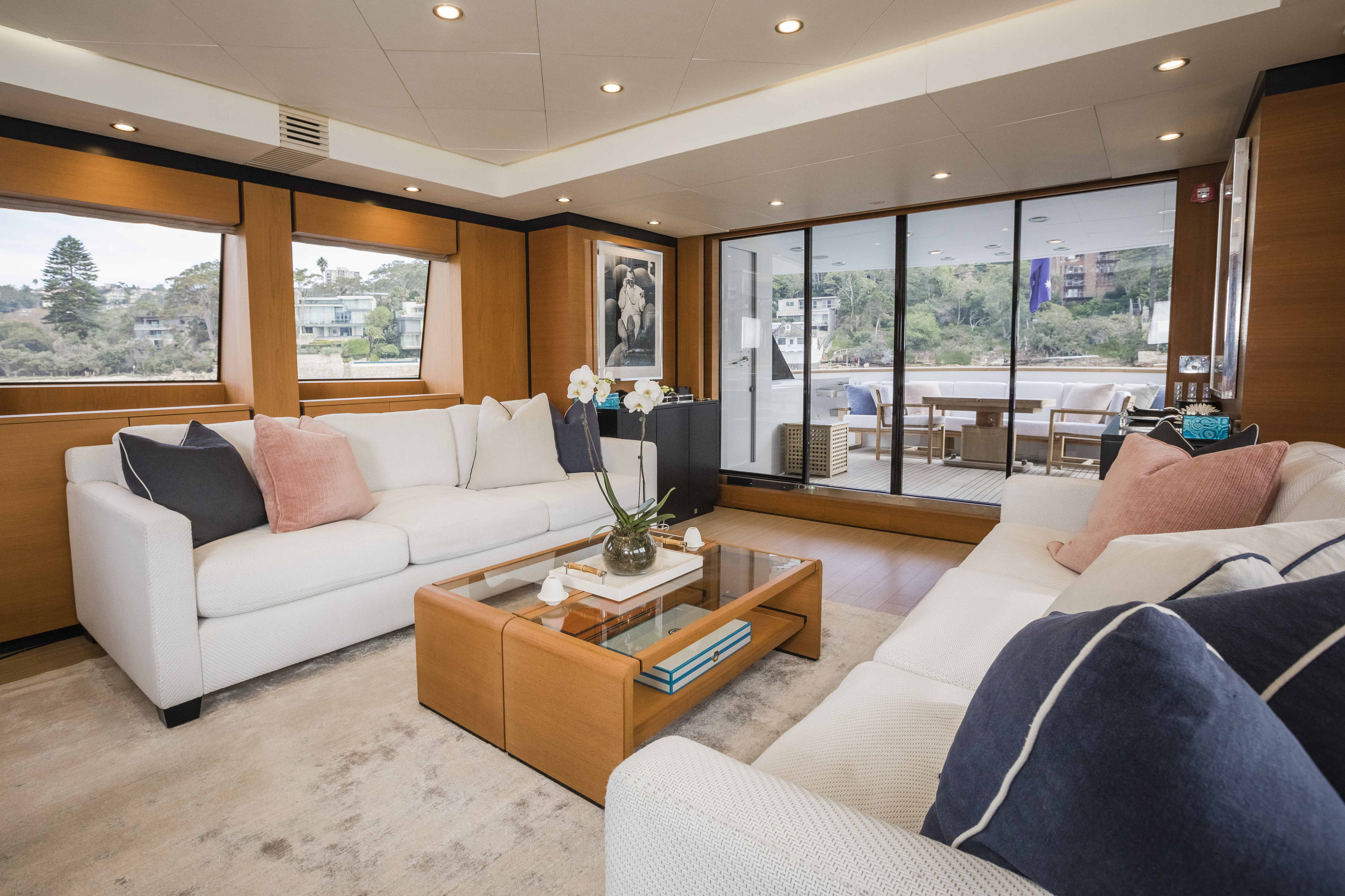 Aboard AKHIR 108 a 108ft (32.96m) luxury motor yacht , built by CANTIERI DI PISA in 2008