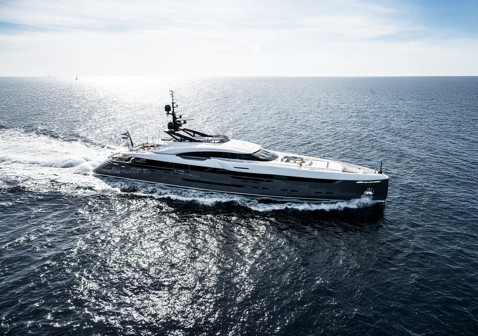 UTOPIA IV motor yacht for Sale & Charter by Fraser Yachts, built by ROSSINAVI