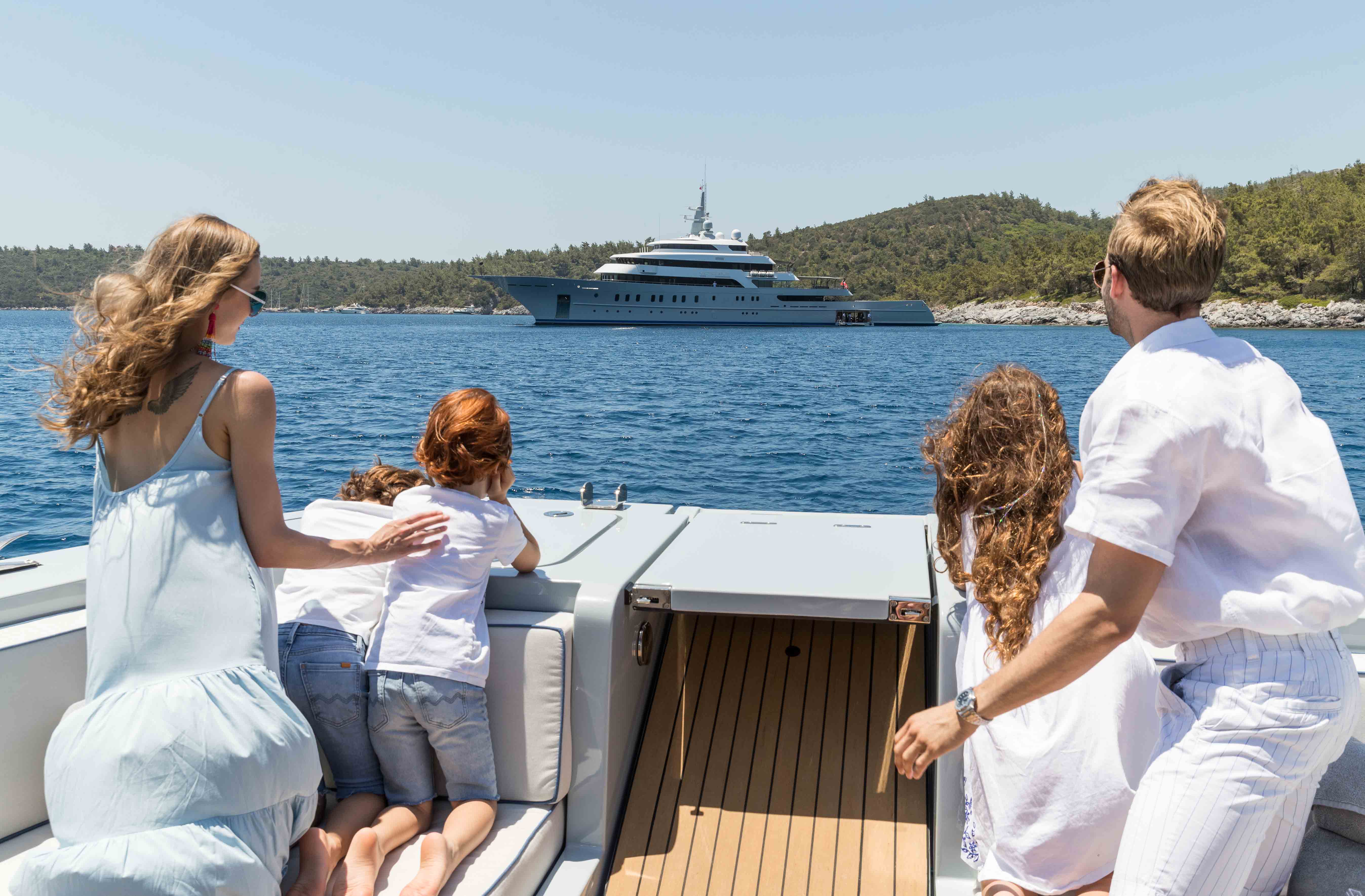 Aboard VICTORIOUS a 278ft (85.01m) luxury motor yacht for Sale & Charter available with Fraser Yachts, built by AKYACHT in 2021