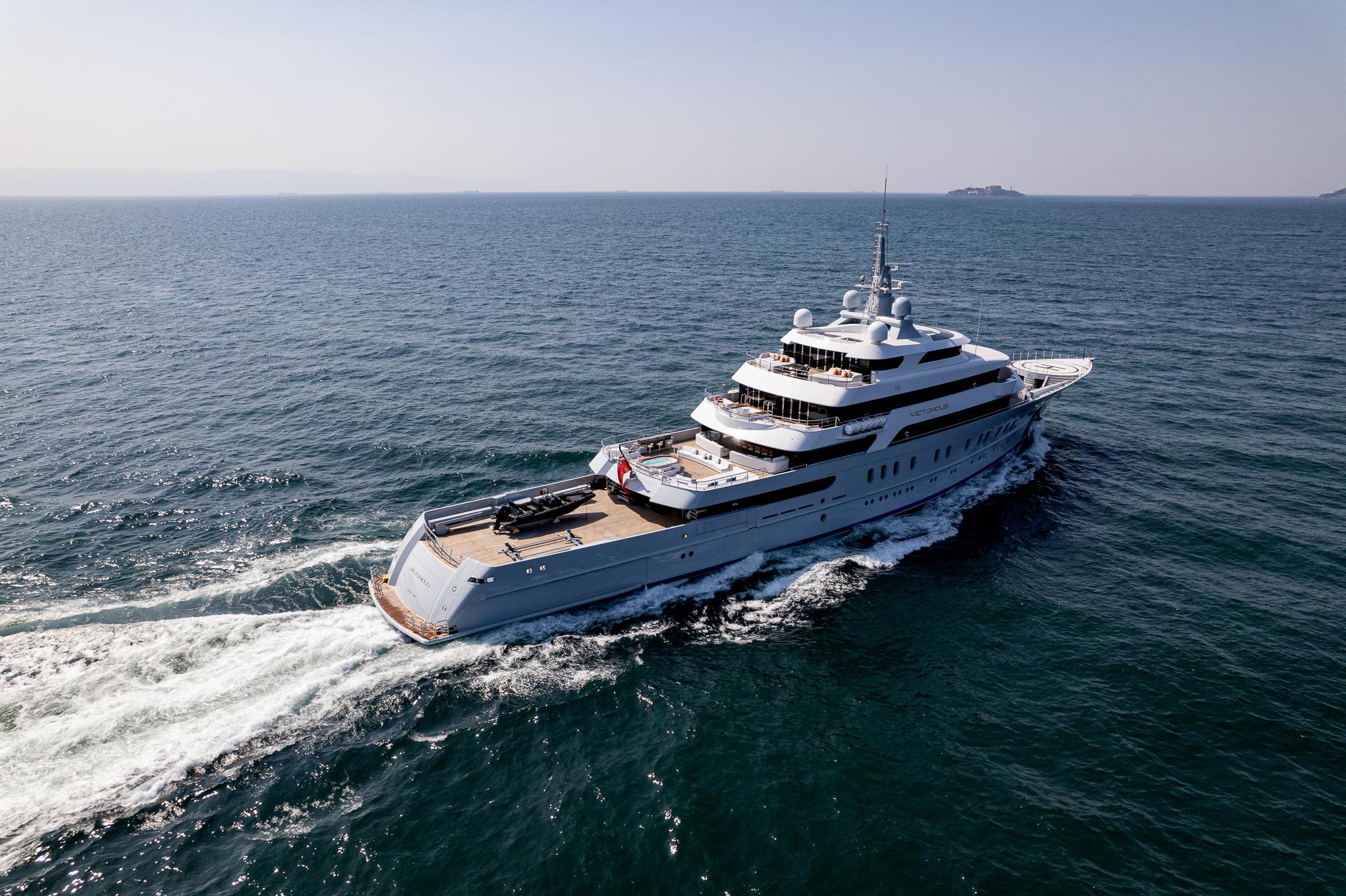 yacht victorious for sale