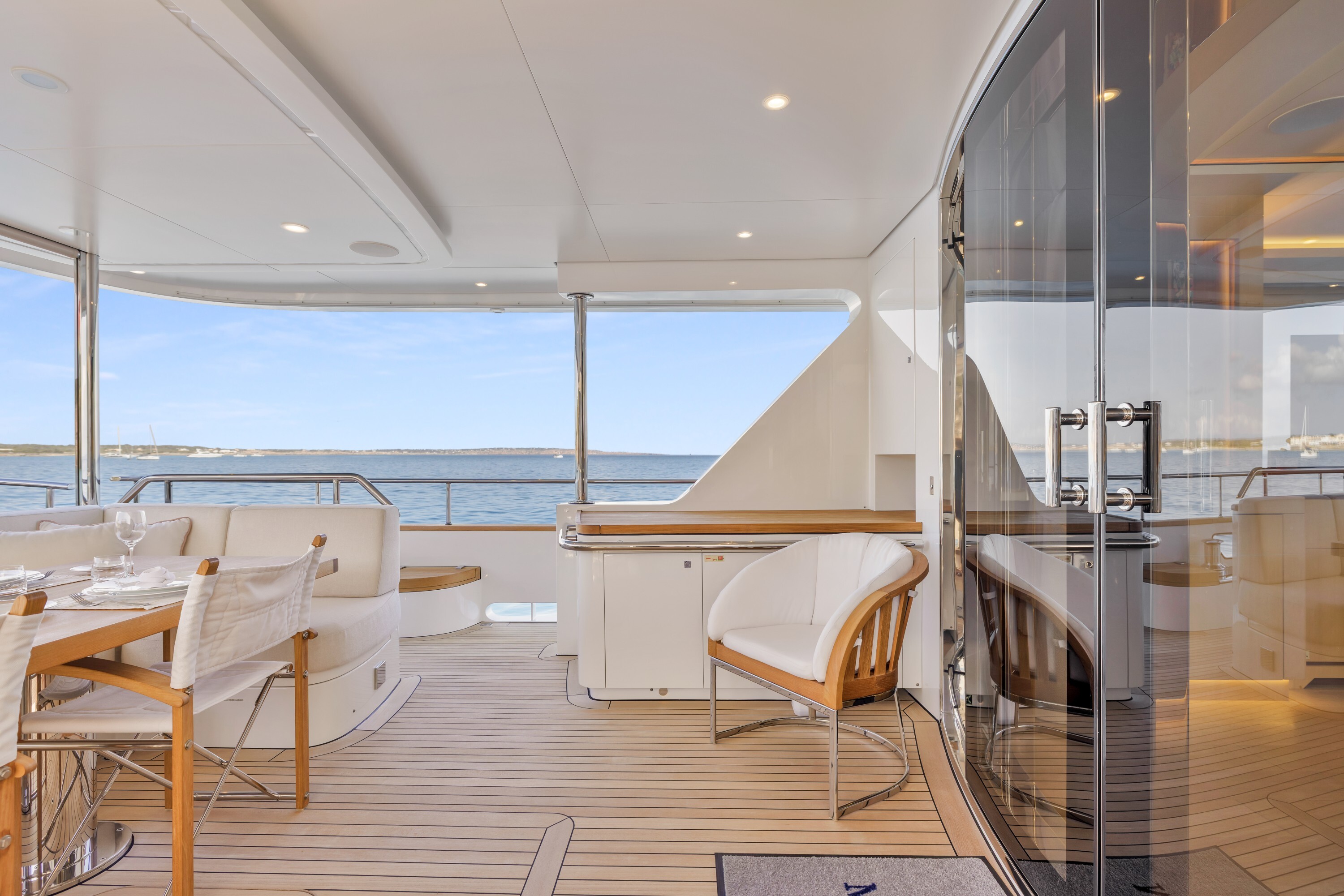 VANADIS motor yacht for Sale by Fraser Yachts, built by CERRI CANTIERI NAVALI