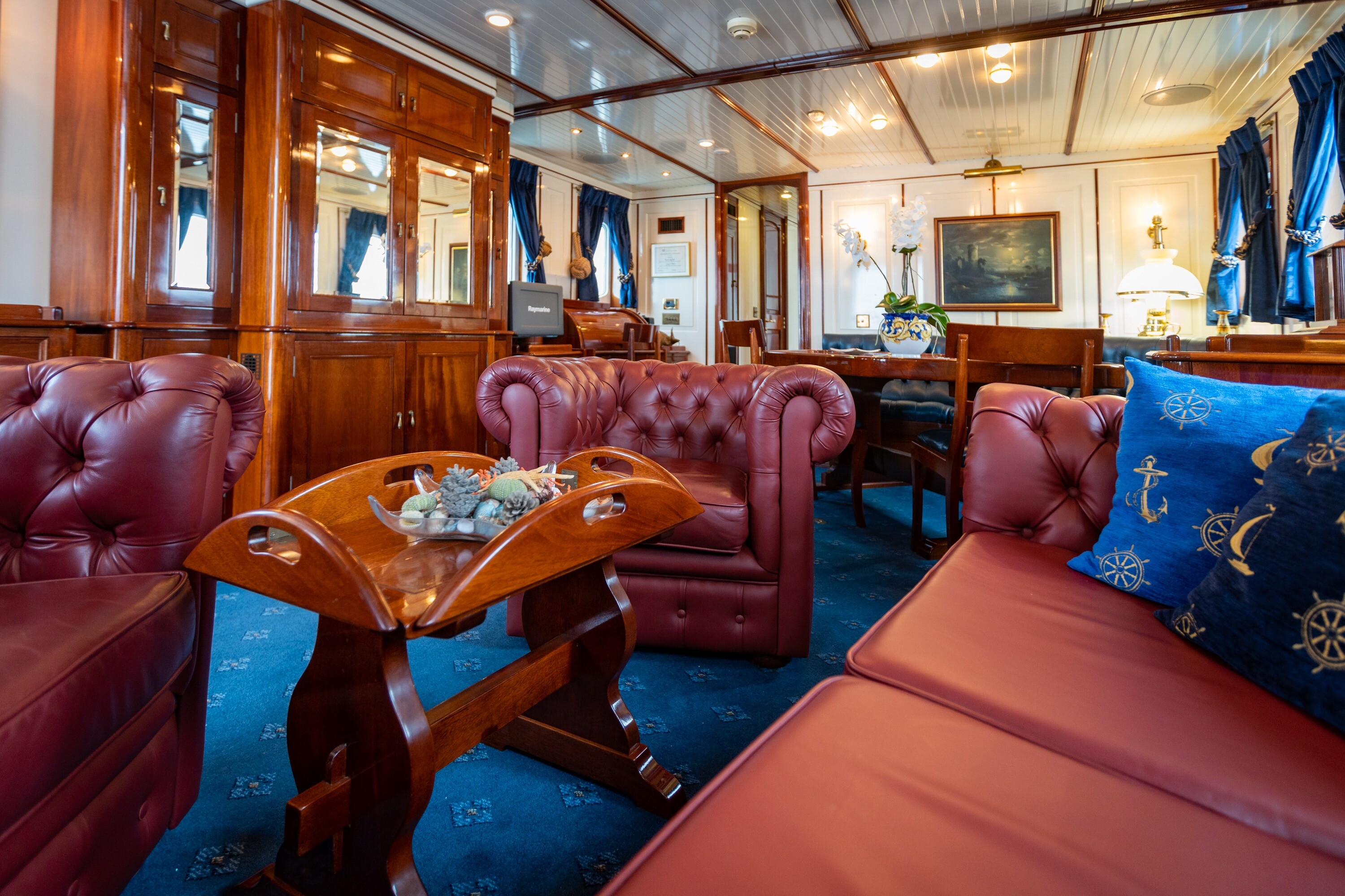 Aboard FREDRIKSTAD a 75ft (22.86m) luxury motor yacht , built by SMEDVIK MEK in 1968