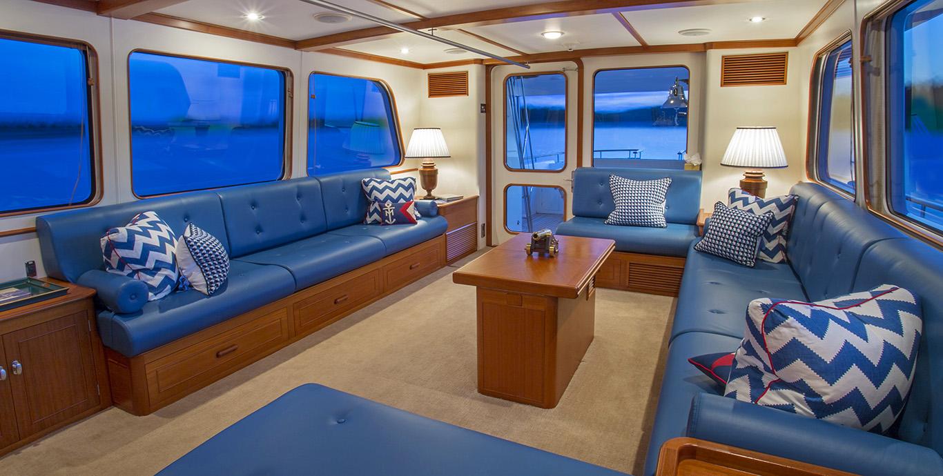 Aboard SEA BOLD a 96ft (29.29m) luxury motor yacht , built by NEW ENGLAND BOATWORKS in 2003