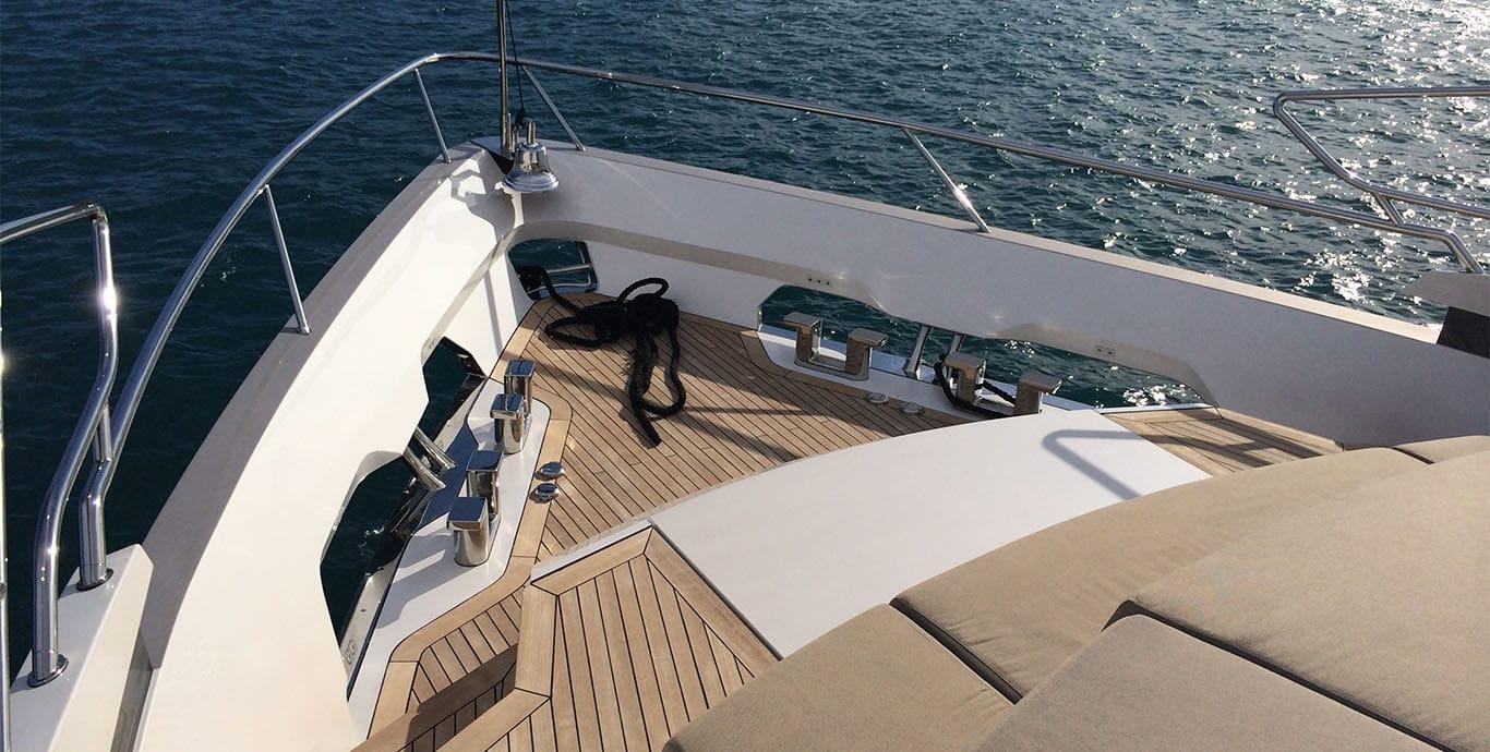 Aboard SAFFURIYA a 123ft (37.74m) luxury motor yacht , built by PERI YACHTS in 2011