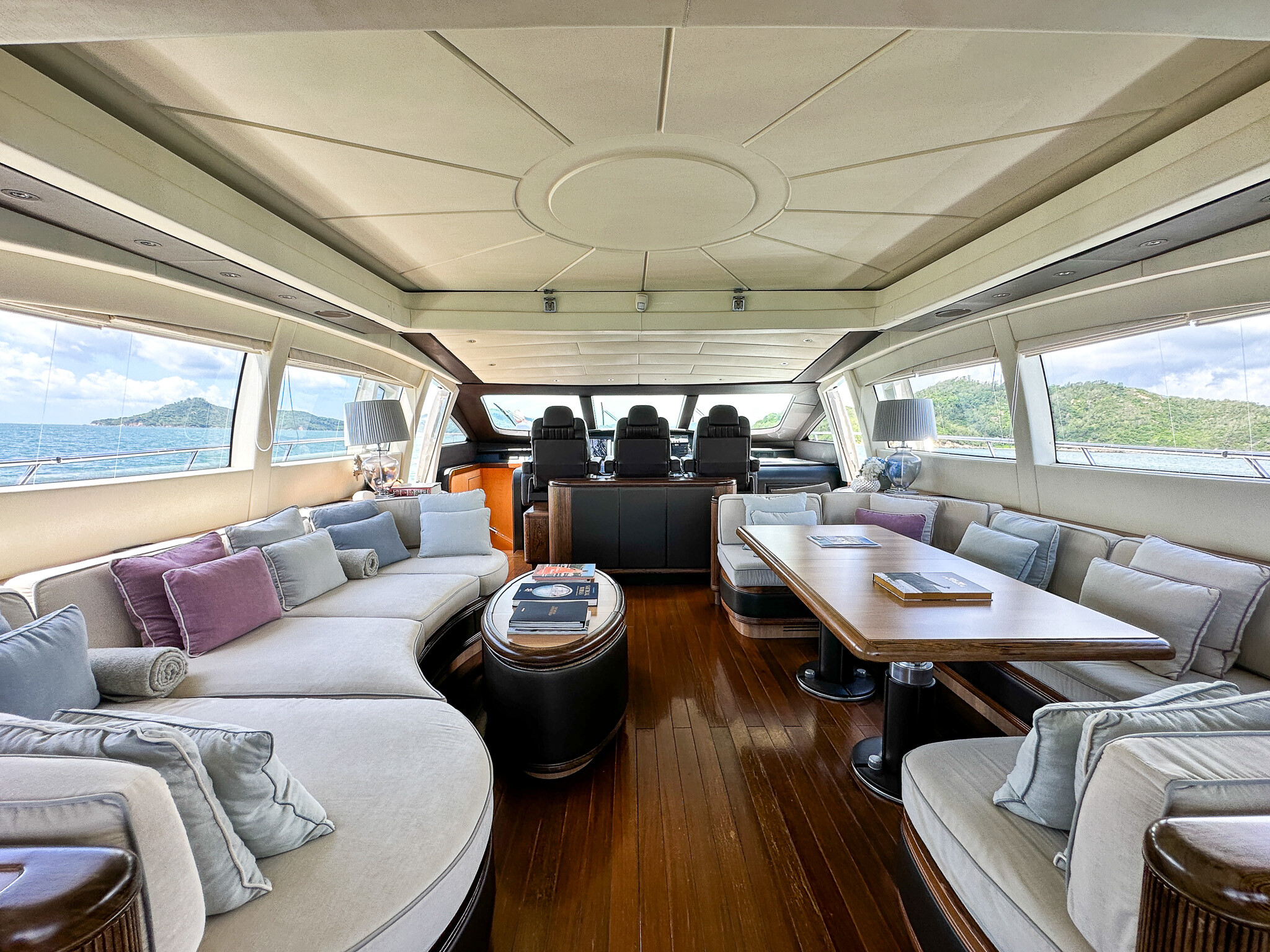Aboard BEAR MARKET a 92ft (28.27m) luxury motor yacht , built by OVERMARINE in 2003