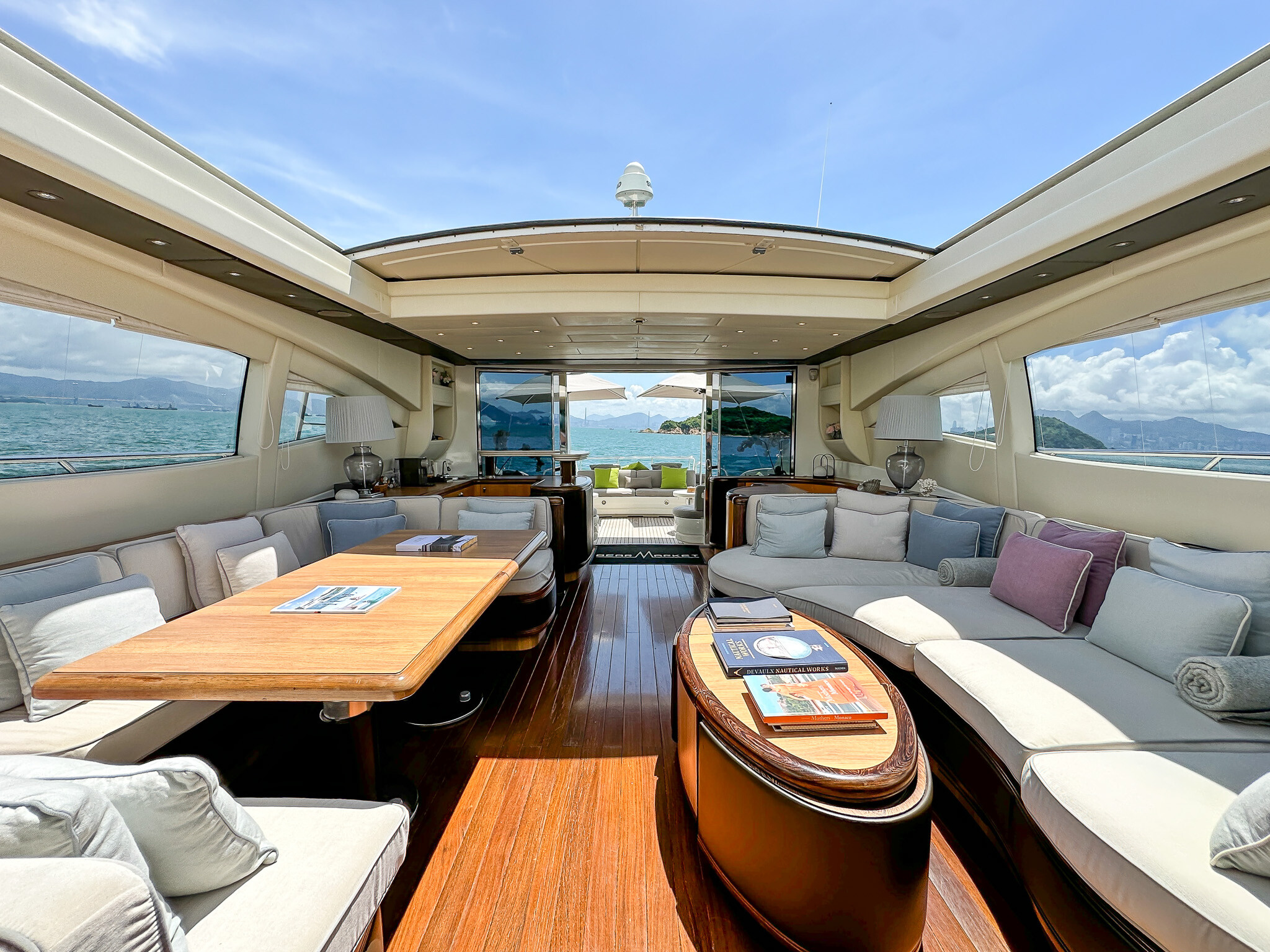 Aboard BEAR MARKET a 92ft (28.27m) luxury motor yacht , built by OVERMARINE in 2003