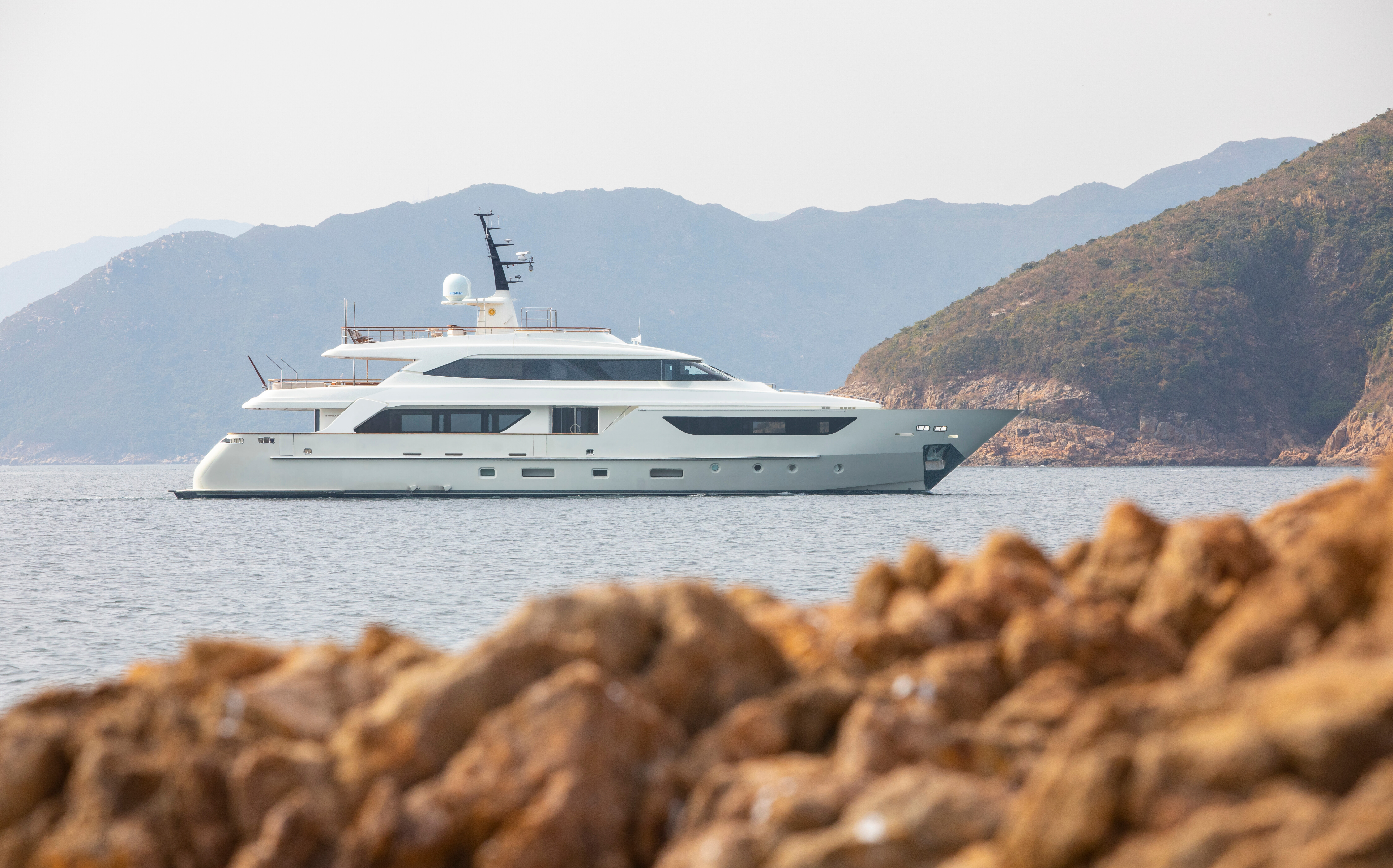 Aboard AL SADEEM a 123ft (37.75m) luxury motor yacht , built by SANLORENZO in 2012