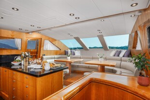https://media.fraseryachts.com/Yachts/Y165_IM_MC/images/yachtfolio/annabel-ii-country-galley_139109-t5nBJ30a.jpg?vh=f2d621&w=310