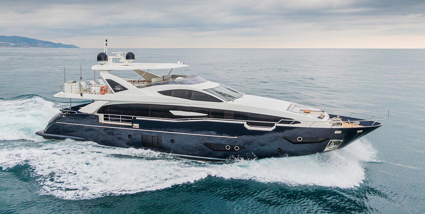 Aboard SOLSTICE a 93ft (28.62m) luxury motor yacht , built by AZIMUT in 2017