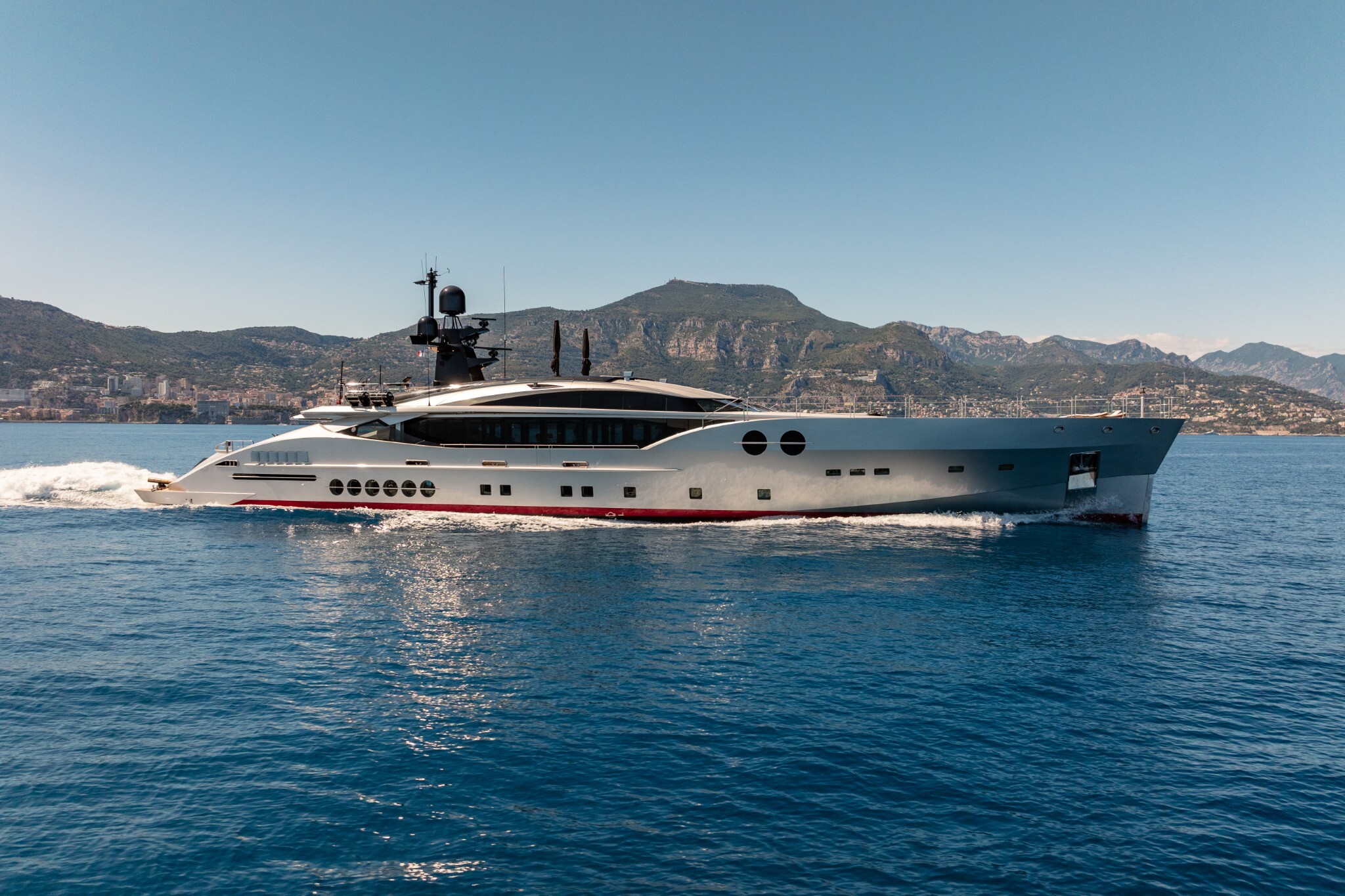 DB9 motor yacht for Sale & Charter by Fraser Yachts, built by PALMER JOHNSON