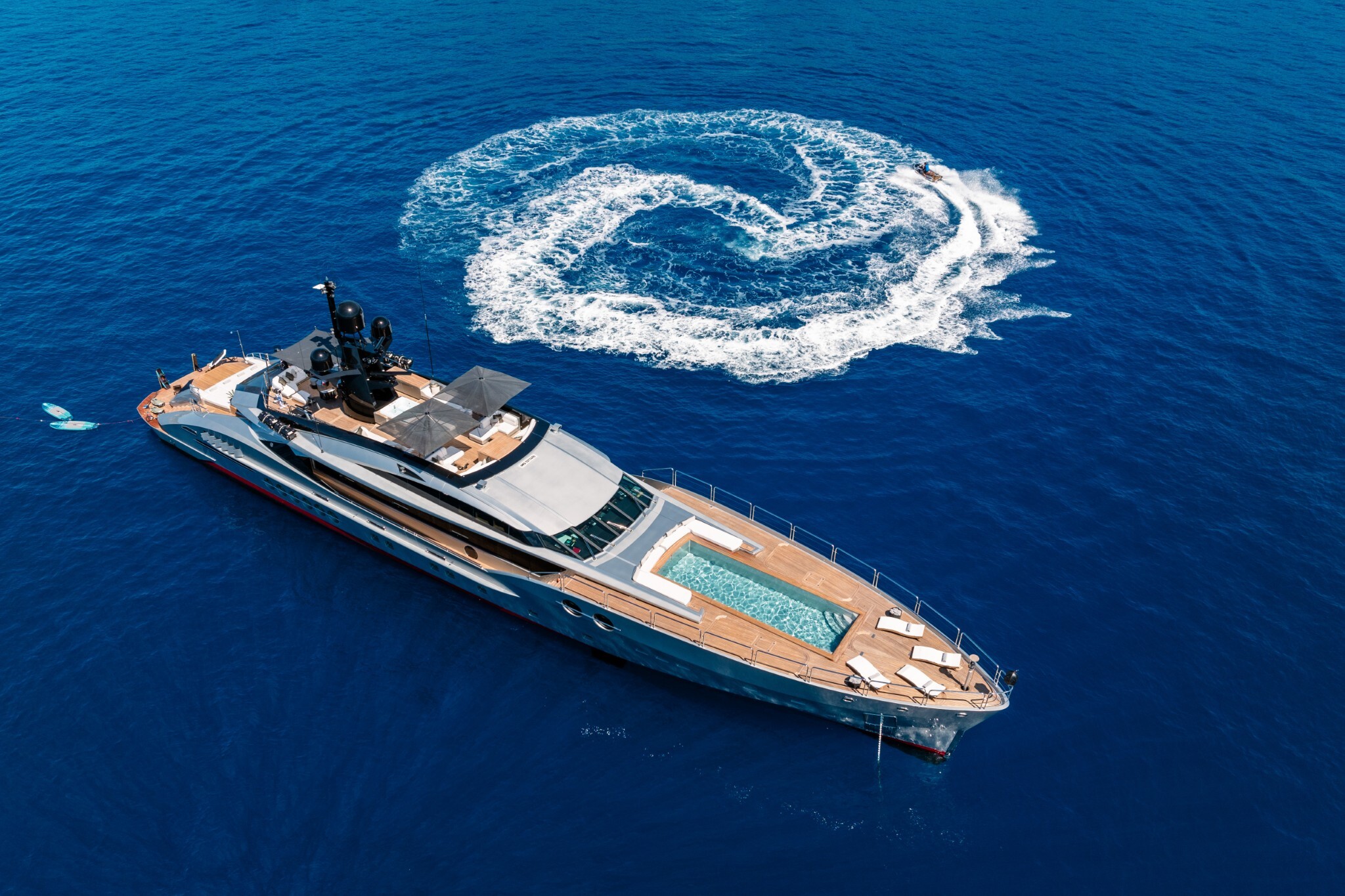 DB9 motor yacht for Sale & Charter by Fraser Yachts, built by PALMER JOHNSON