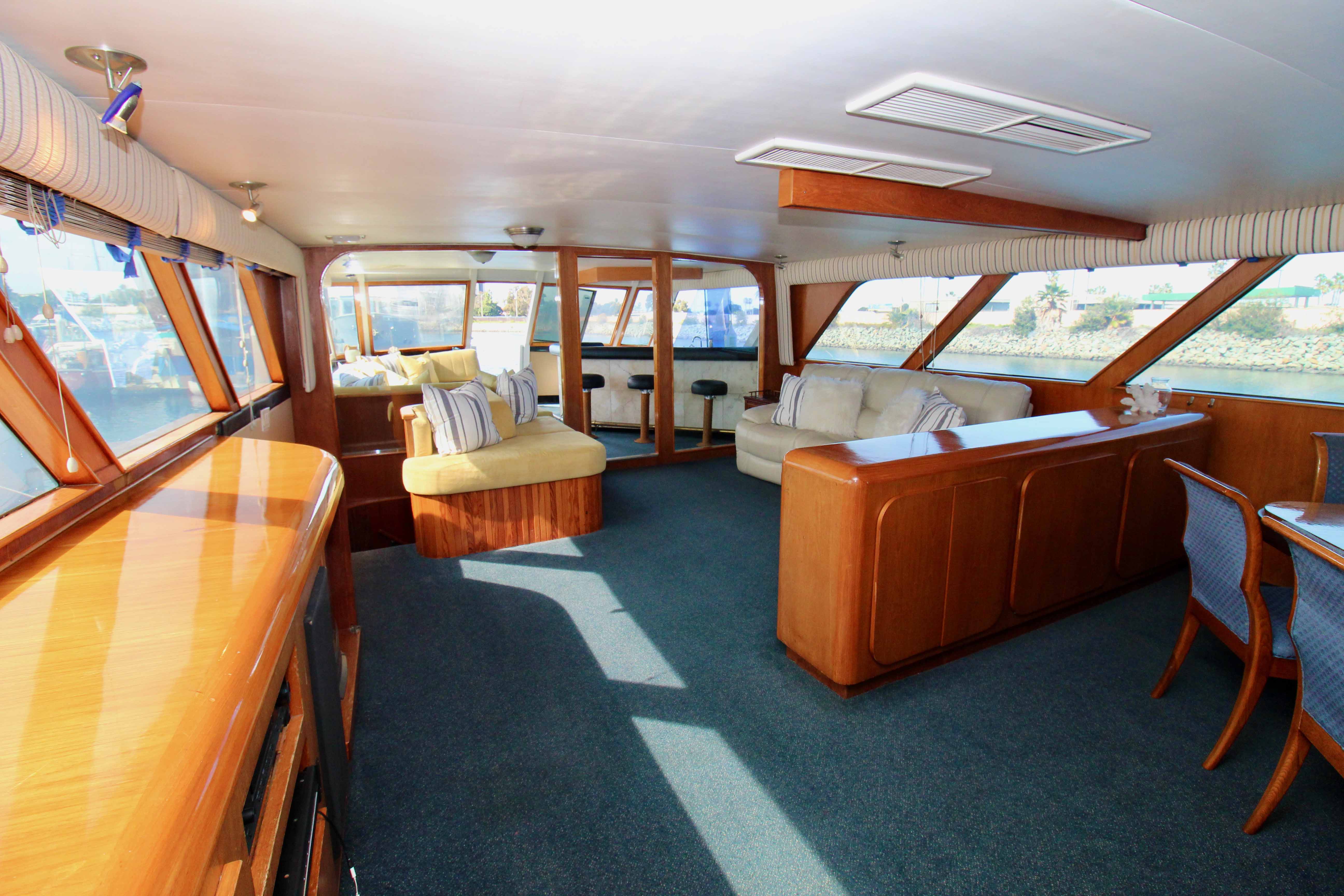 SUNSET RENDEZVOUS Yacht Fraser