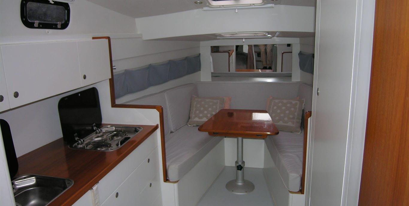 Aboard TOM TIT B a 50ft (15.24m) luxury motor yacht , built by RUPERT SWENSKA AB SWEDEN in 2000