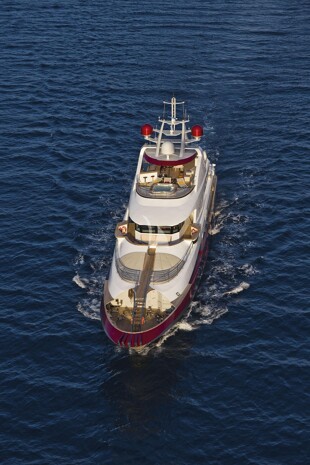 https://media.fraseryachts.com/Yachts/Y1738_MC_MC/images/yachtfolio/joyme-9qcdsmsywywj_51540-1TFlKQ6r.jpg?vh=70ee31&w=310