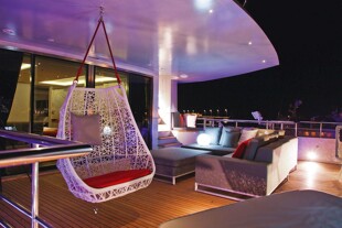 https://media.fraseryachts.com/Yachts/Y1738_MC_MC/images/yachtfolio/joyme-dpjrhmt-k2qx_51529-pWsxbCXB.jpg?vh=497ece&w=310