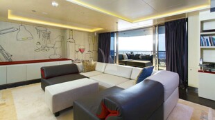 https://media.fraseryachts.com/Yachts/Y1738_MC_MC/images/yachtfolio/joyme-klharkltvixa_51525-RIWiXP1p.jpg?vh=a61e93&w=310