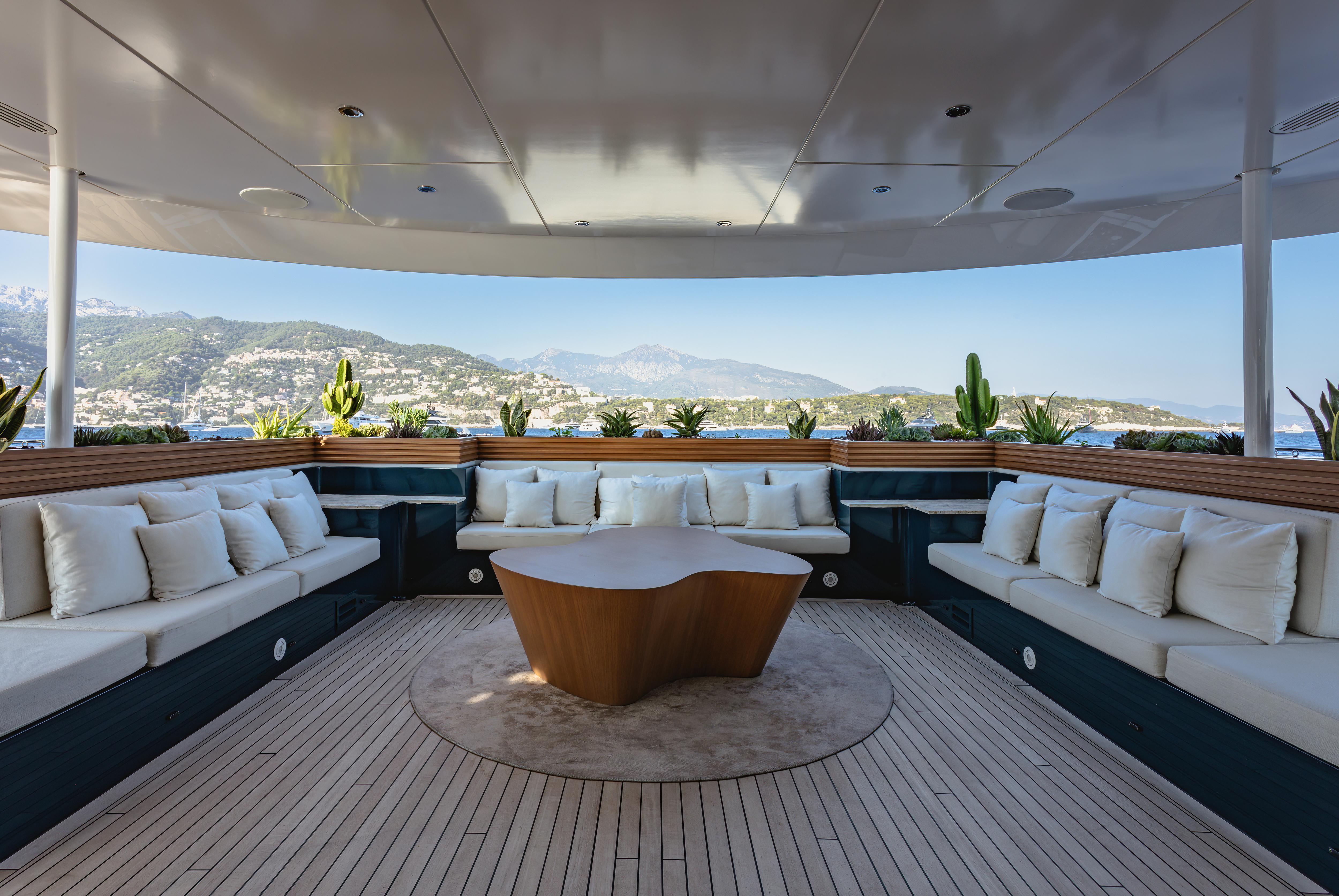 MY SECRET motor yacht for Sale by Fraser Yachts, built by HEESEN