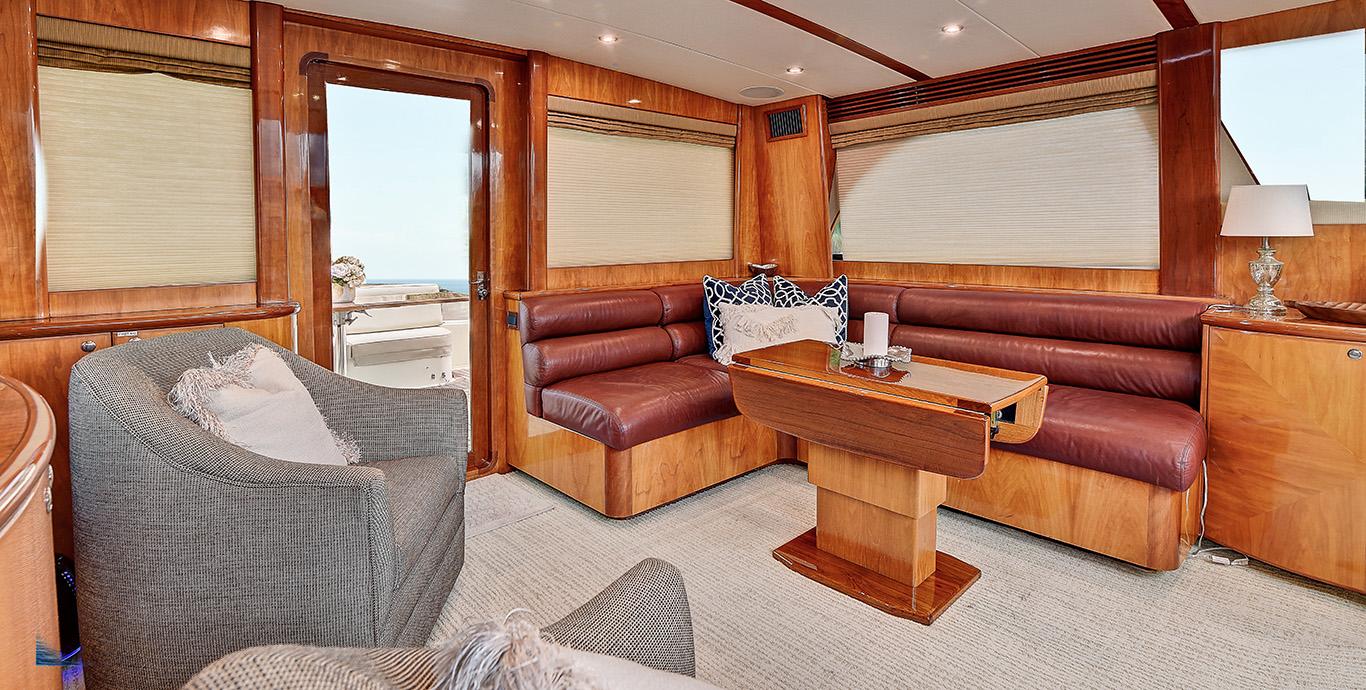 Aboard OZARK STAR a 52ft (15.85m) luxury motor yacht , built by MIDNIGHT LACE in 2007