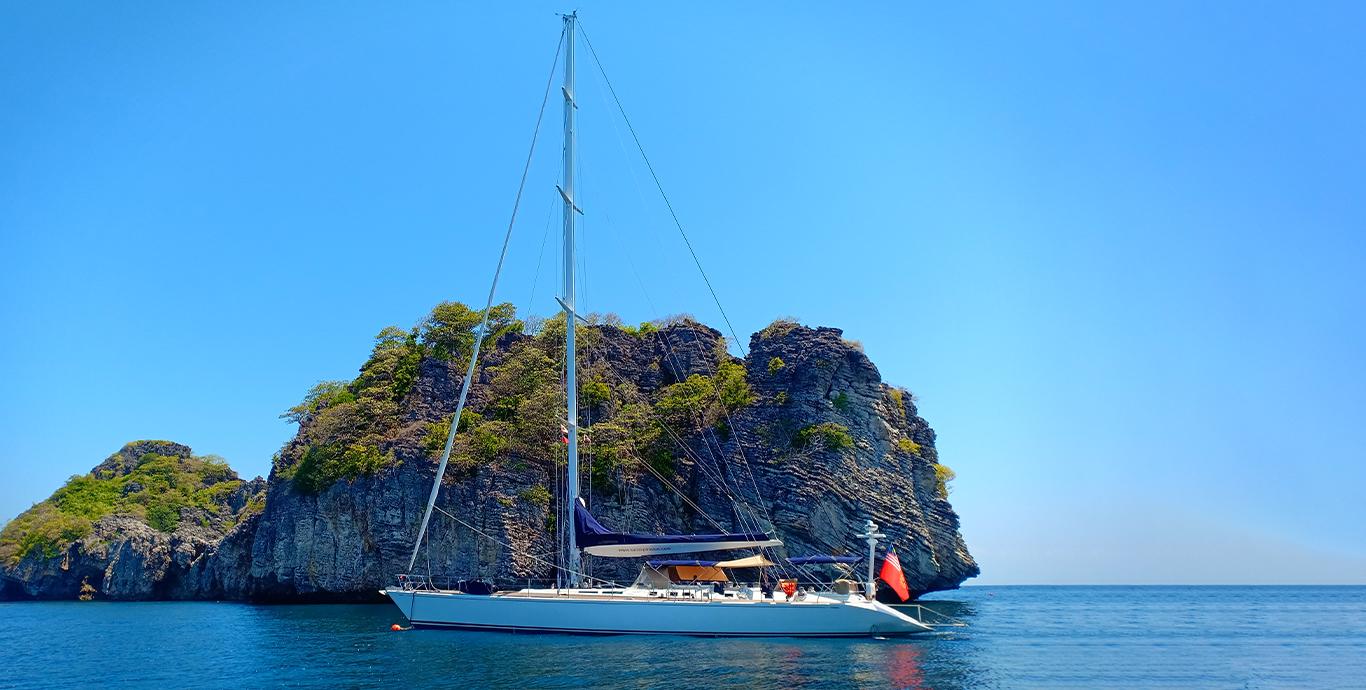 Aboard ASPIRATION a 86ft (26.21m) luxury sailing yacht , built by NAUTOR’S SWAN in 1988