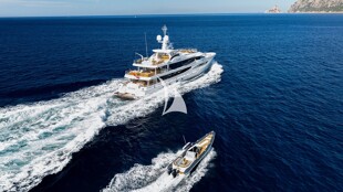 https://media.fraseryachts.com/Yachts/Y1969_KrB_MC/images/yachtfolio/galene-galene-with-10-5m-scorpion-tender_253057-INxXtzyF.jpg?vh=43266e&w=310