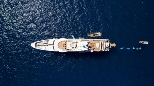 https://media.fraseryachts.com/Yachts/Y1969_KrB_MC/images/yachtfolio/galene-galene_253058-1EkEk1ix.jpg?vh=c3d00f&w=310