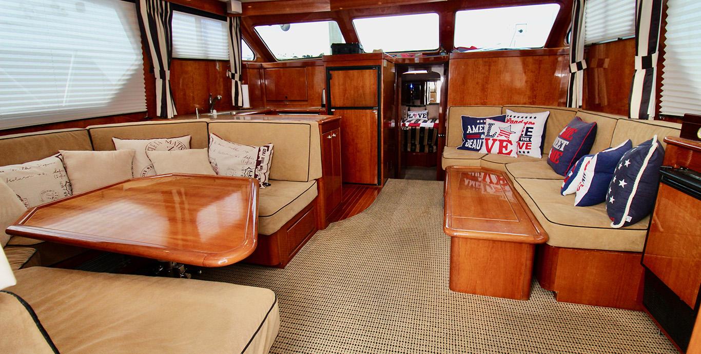 Aboard DREAM CATCHER a 43ft (13.11m) luxury motor yacht , built by MIKELSON in 2003