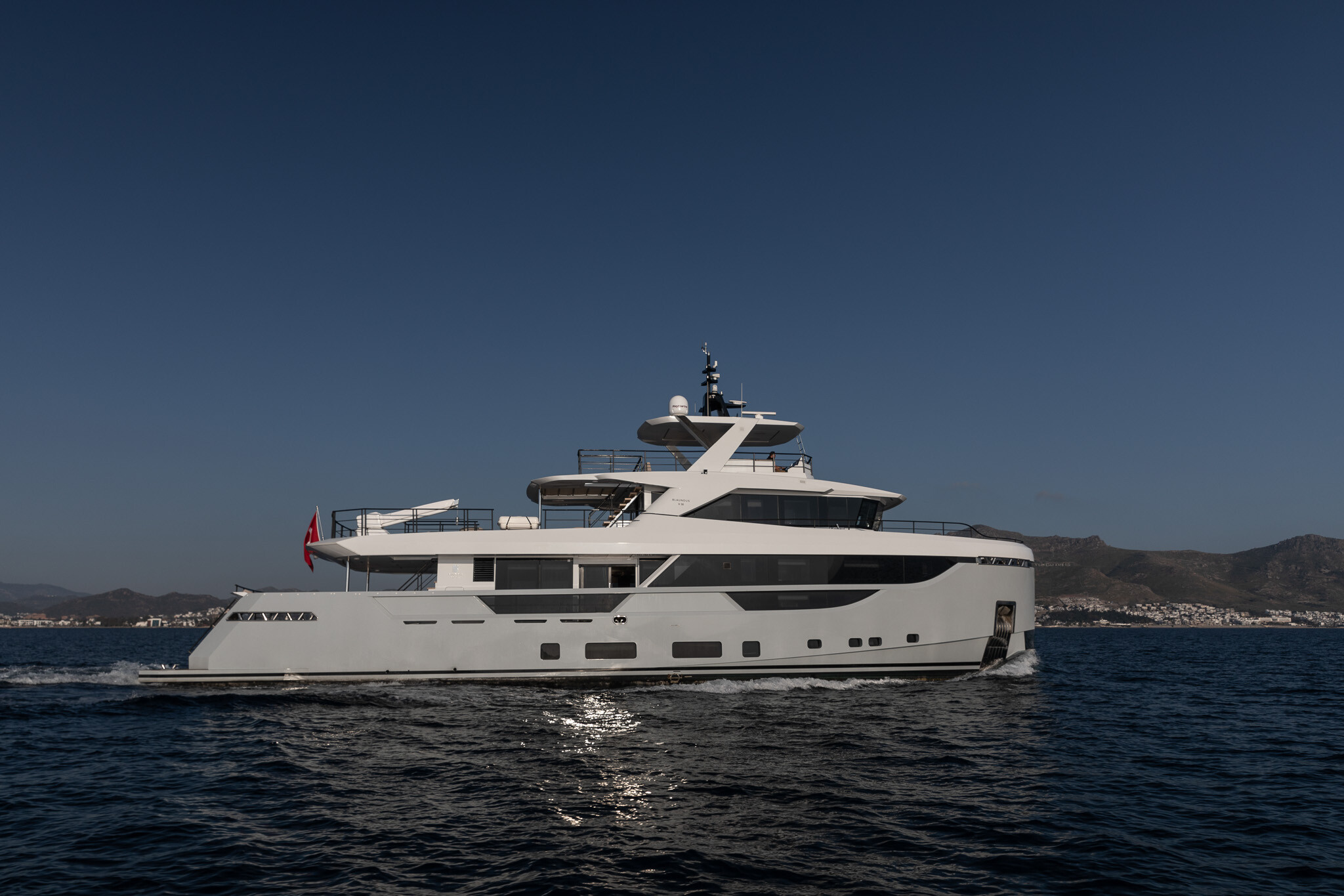 Aboard EZGY a 98ft (30m) luxury motor yacht for Sale available with Fraser Yachts, built by BLAUNDUS YACHTS in 2021