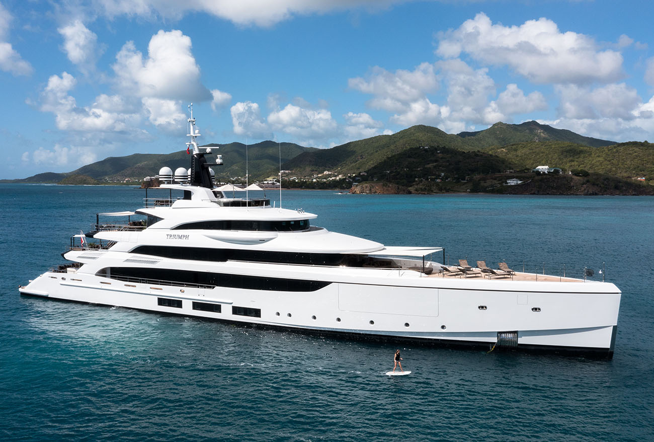 TRIUMPH YACHT FOR CHARTER FRASER