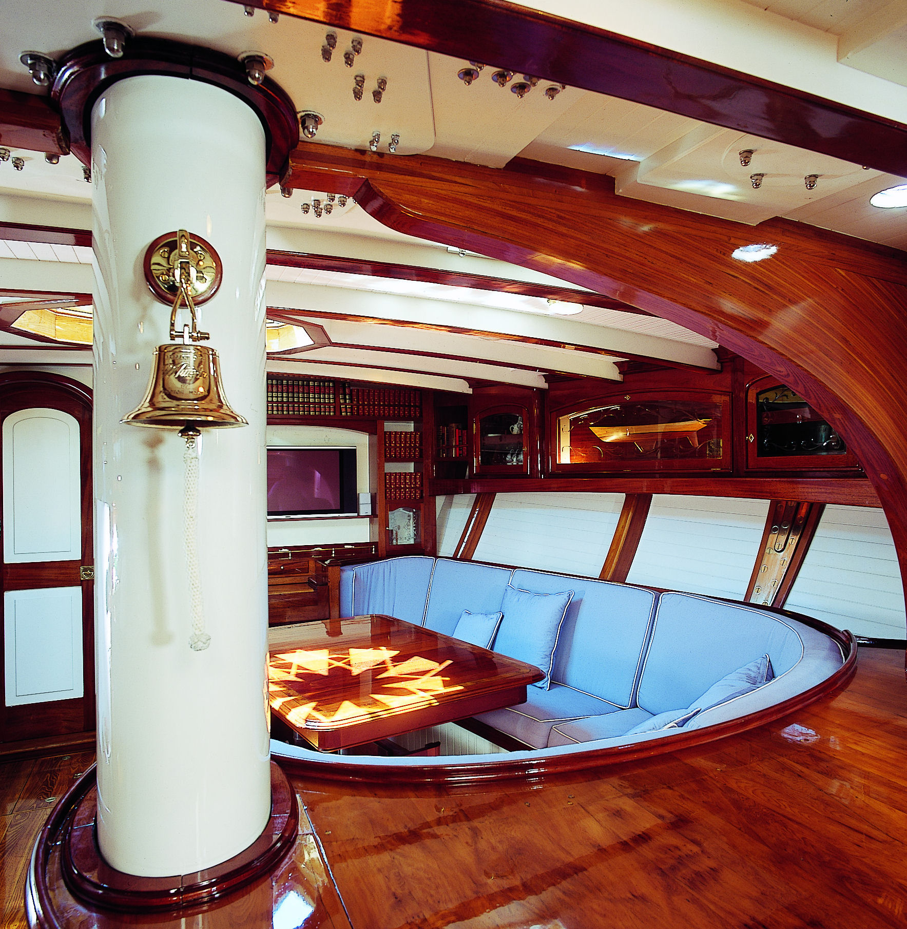 Aboard WHITEFIN a 90ft (27.43m) luxury sailing yacht , built by RENAISSANCE YACHTS in 1983