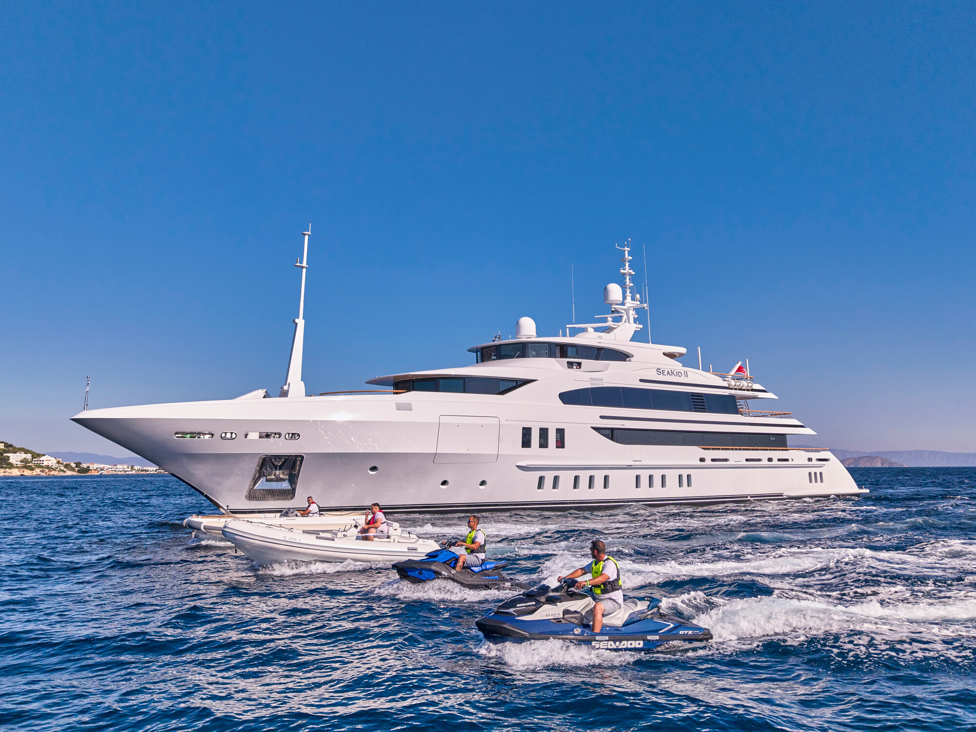 SEAKID II motor yacht for Charter by Fraser Yachts, built by BENETTI