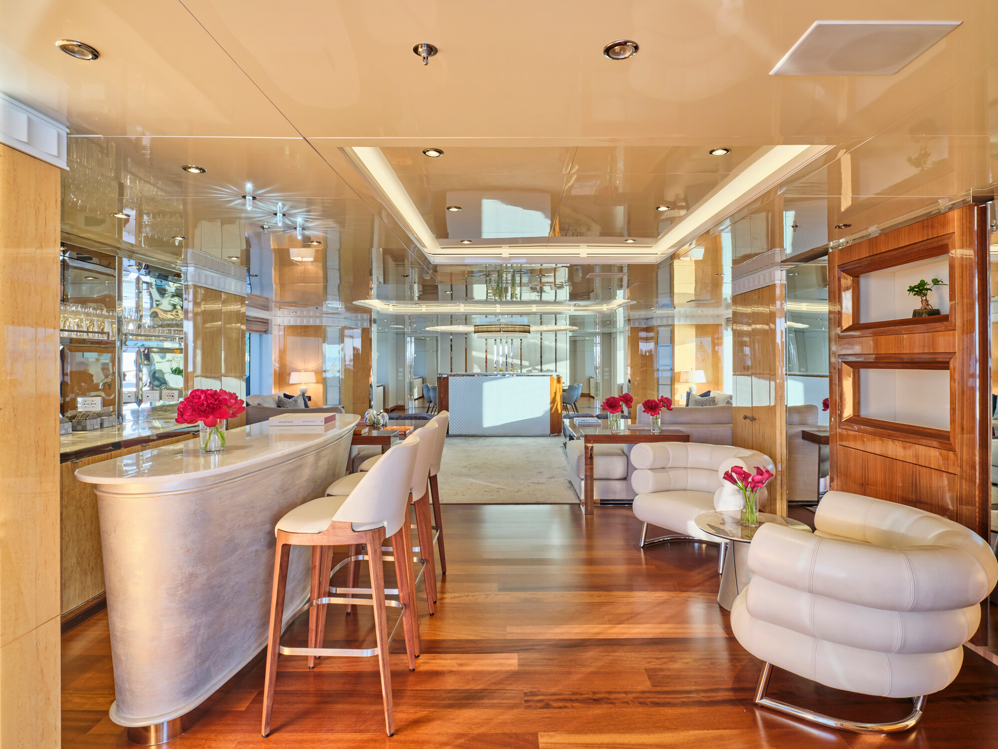 SEAKID II motor yacht for Charter by Fraser Yachts, built by BENETTI