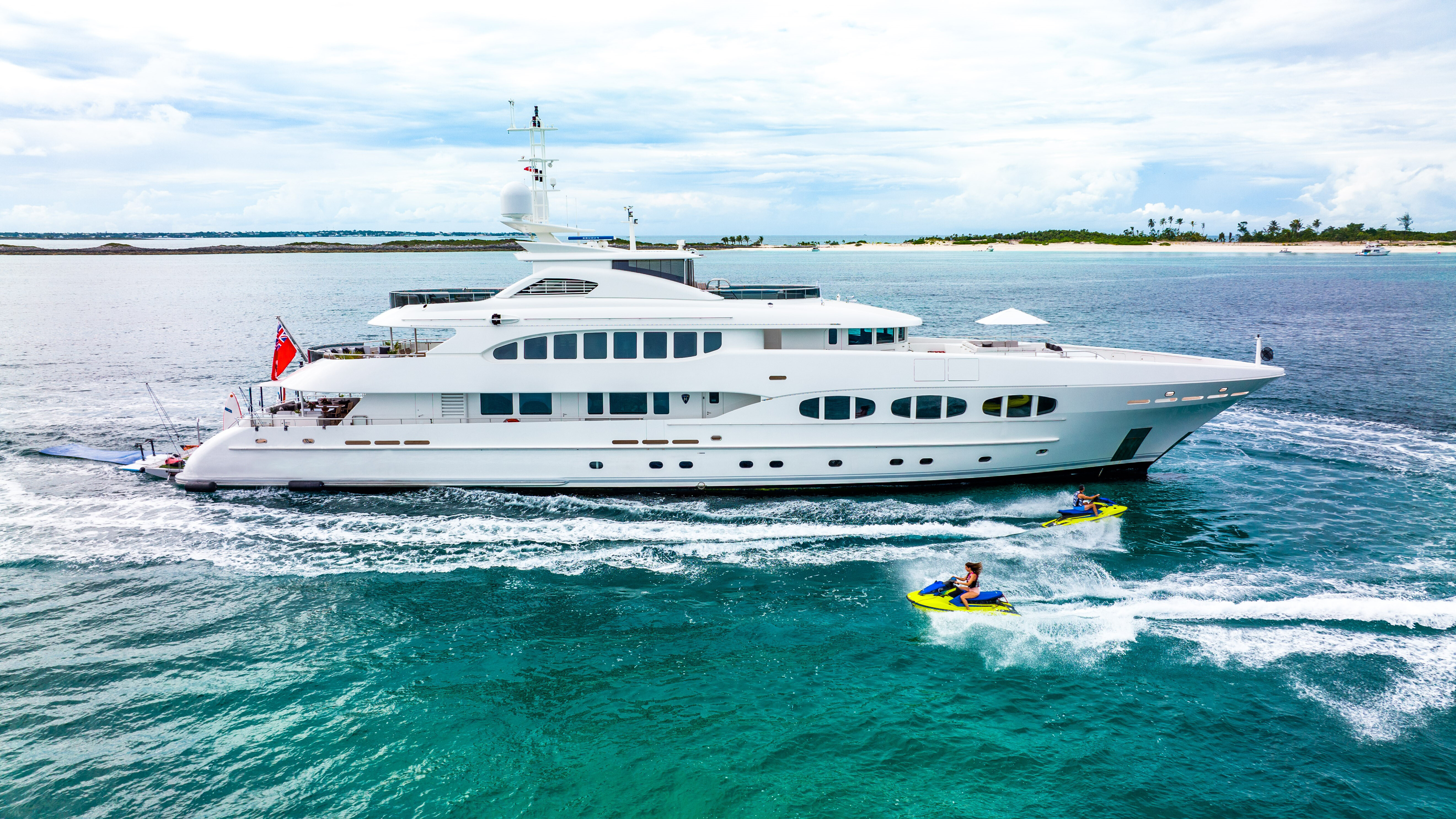 FLAG Motor Yachts Feadship for sale - YachtWorld