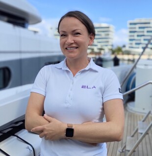 https://media.fraseryachts.com/Yachts/Y232192/images/yachtfolio/crew/327975-SBY87zLf.jpg?vh=32d43c&w=310