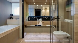 https://media.fraseryachts.com/Yachts/Y232192/images/yachtfolio/ela-guest-bathroom_326497-Ewnqr9Jp.jpg?vh=6e237d&w=310