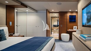 https://media.fraseryachts.com/Yachts/Y232192/images/yachtfolio/ela-guest-stateroom_326499-AJt8N2IV.jpg?vh=4be622&w=310